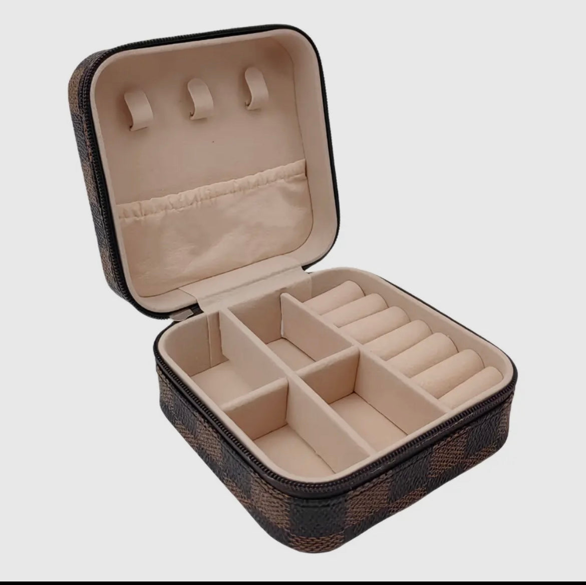 The Lux Jewelry Box