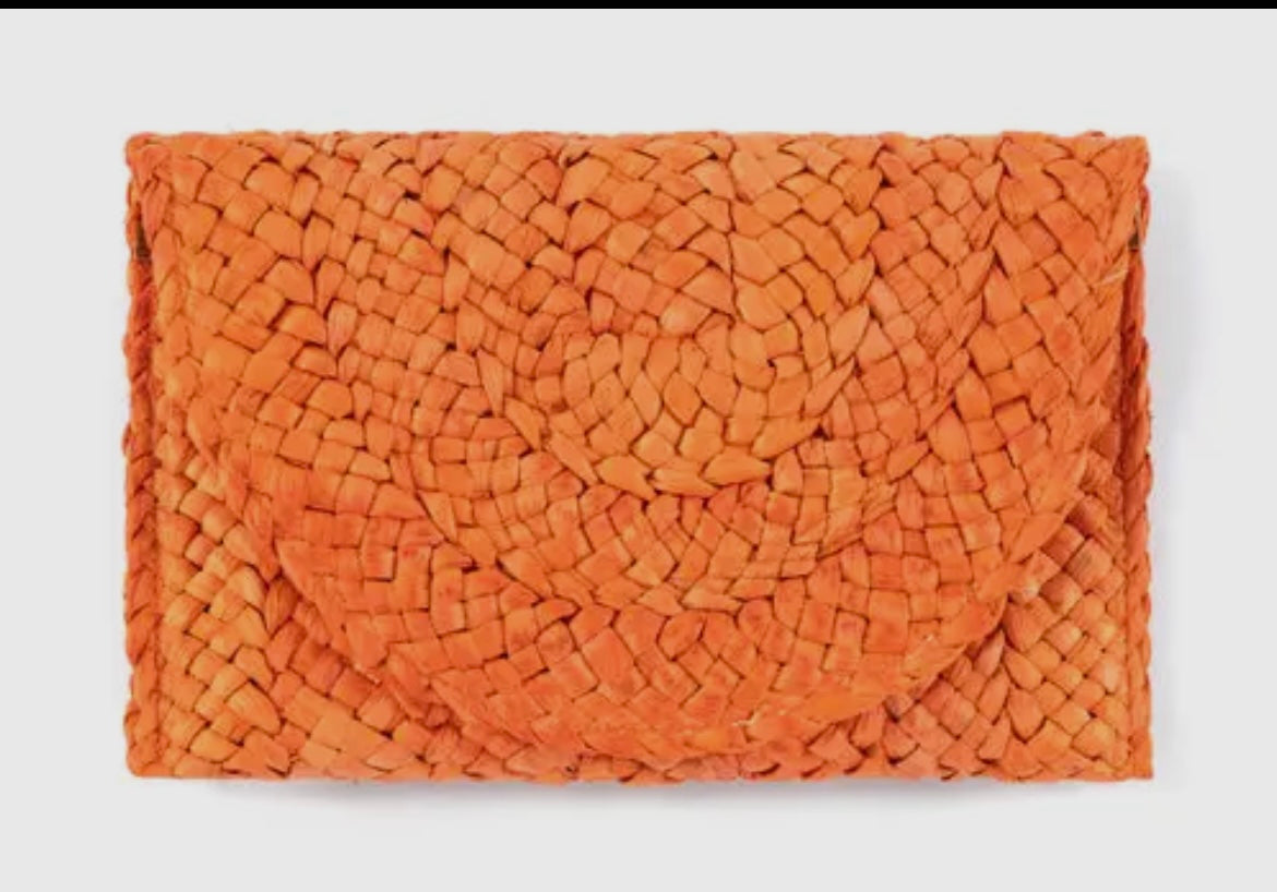 Medium Straw Envelope Clutch Purse