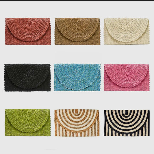 Small Straw Envelope Clutch Purse